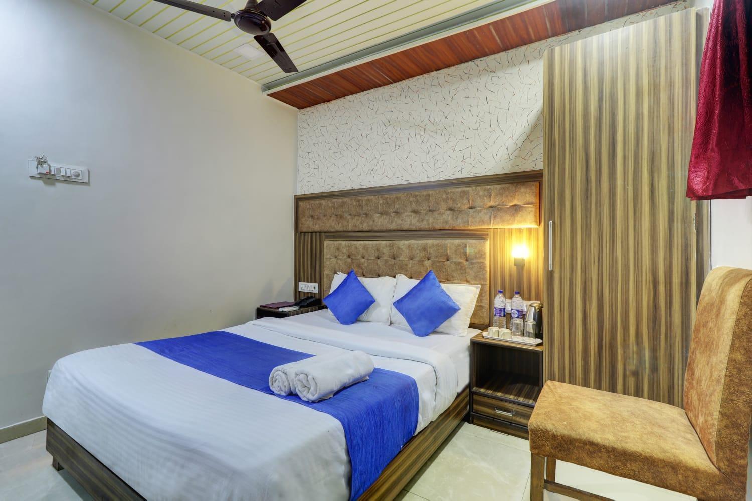 Hotel New Blue Sapphire Residency Bombay Esterno foto