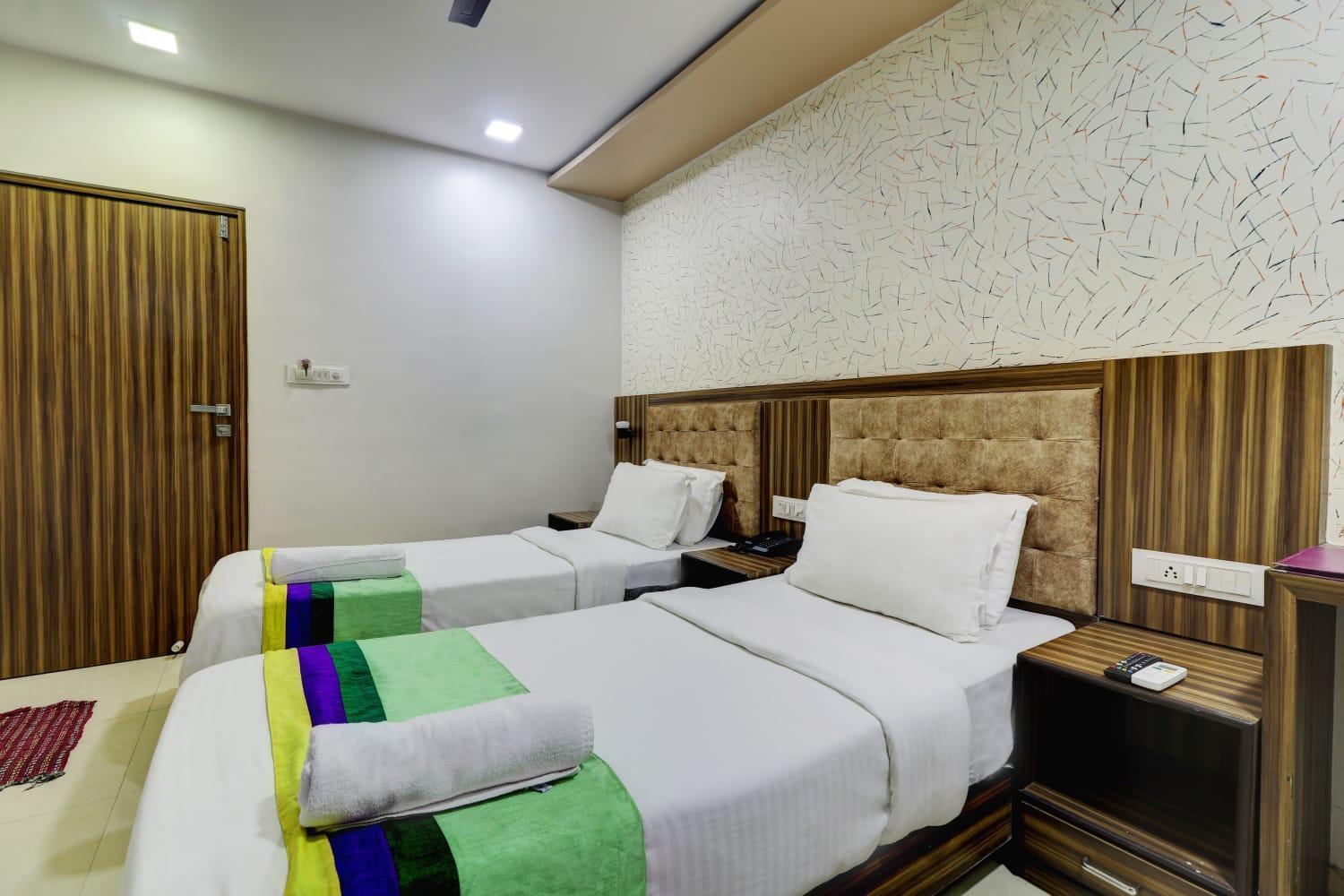 Hotel New Blue Sapphire Residency Bombay Esterno foto
