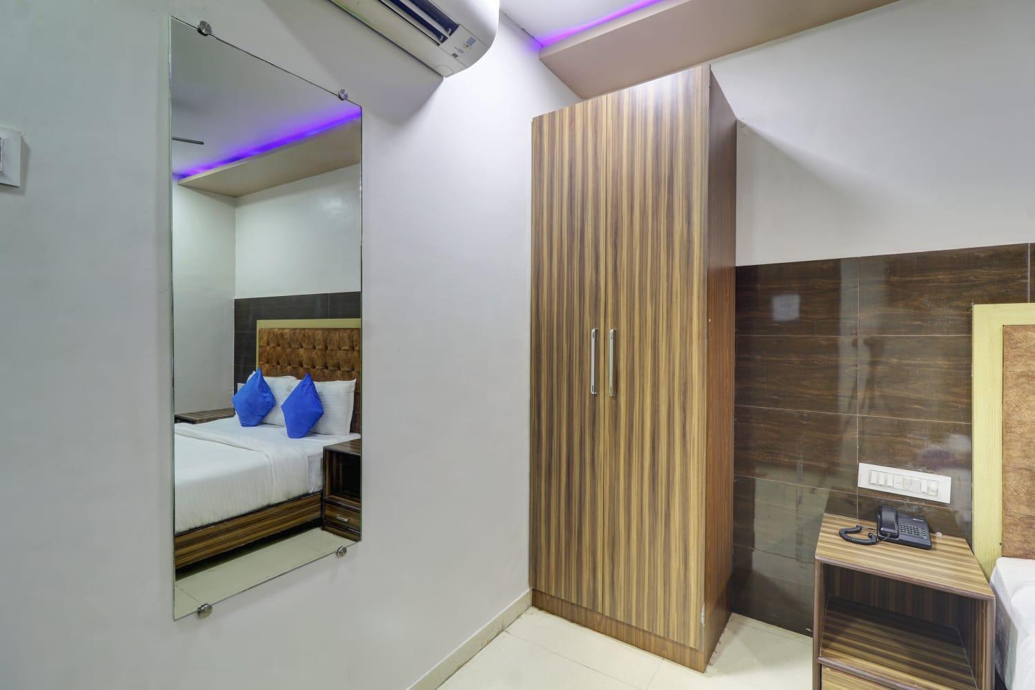 Hotel New Blue Sapphire Residency Bombay Esterno foto
