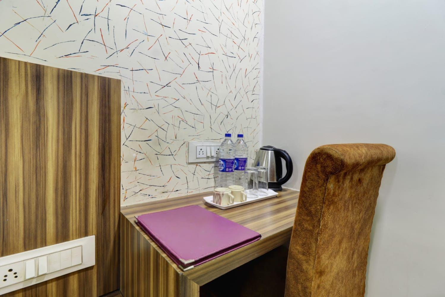 Hotel New Blue Sapphire Residency Bombay Esterno foto