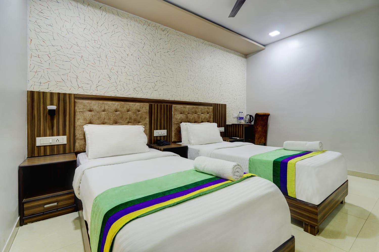 Hotel New Blue Sapphire Residency Bombay Esterno foto